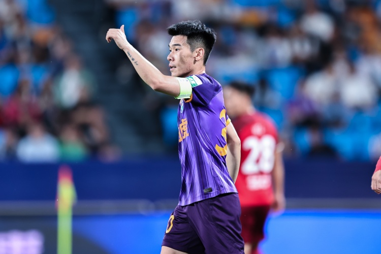 记者介绍津门虎冬训计划:海口进行两阶段冬训,再前往海外拉练