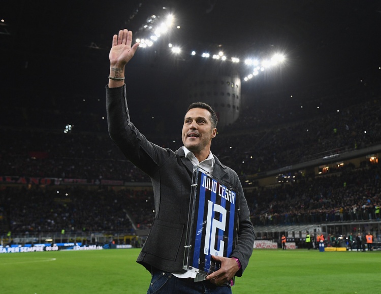 塞萨尔:08-10年我感觉自己就像是超人,没有其他门将比我更出色