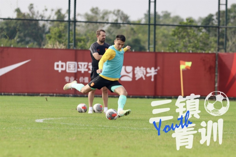 重伤康复!吾米提江参加U21国足集训,8月曾遭遇颅骨凹陷性骨折
