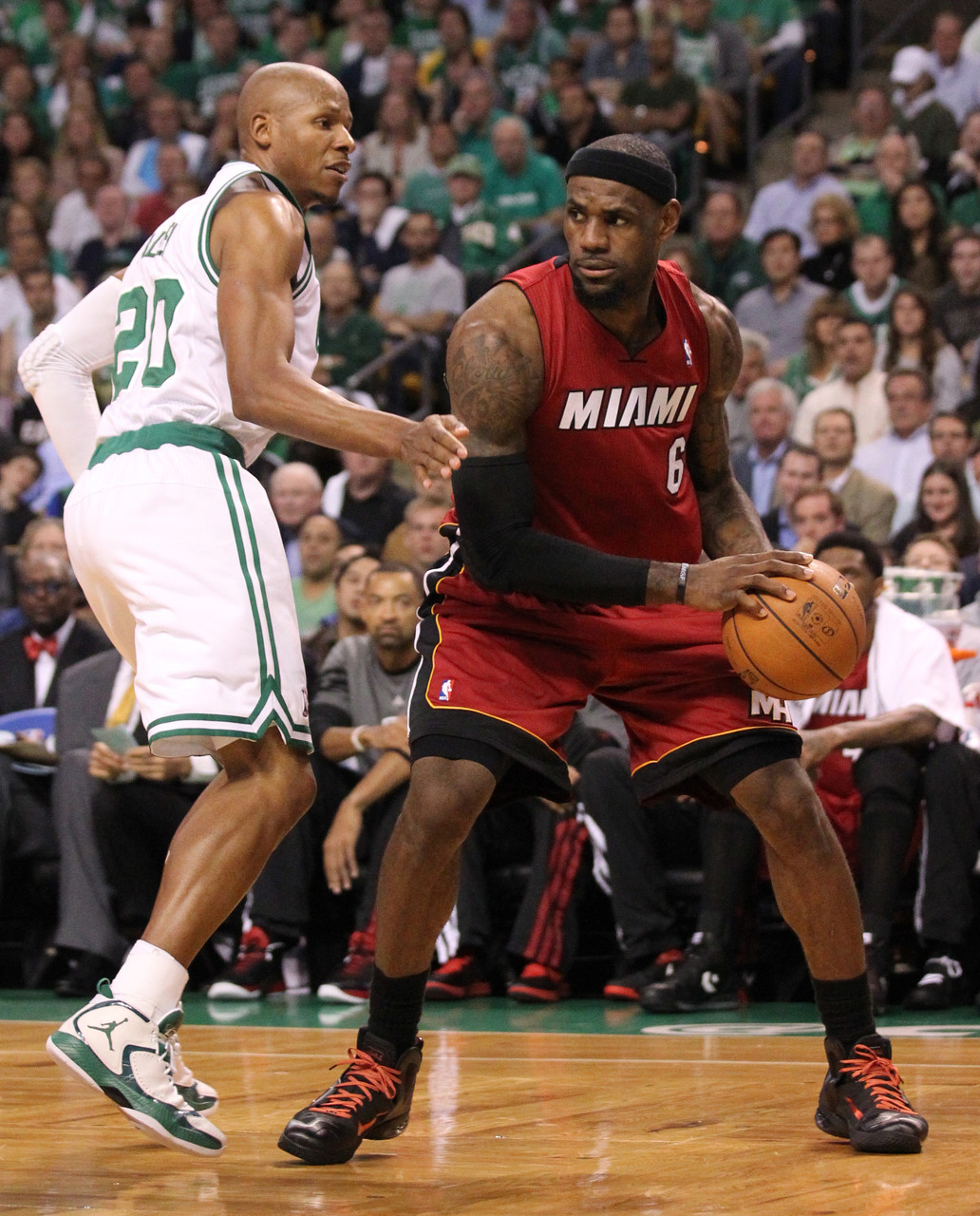 皮尔斯谈雷-阿伦去热火:当时他和老里不和 还有些合同问题