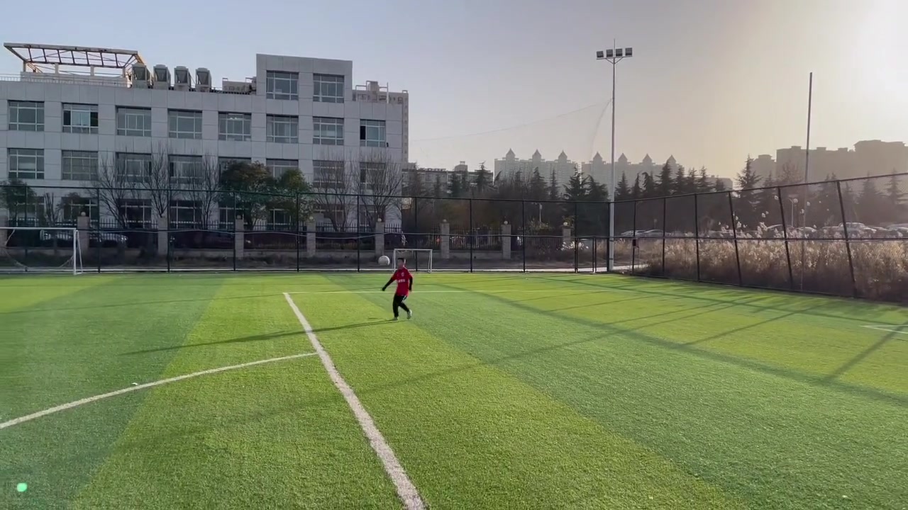 想白嫖18万的青训颠球水平如何摊上这妈毁了一辈子