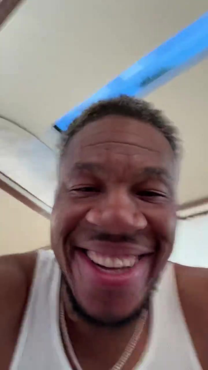 哥们!快别玩了,练球了吗