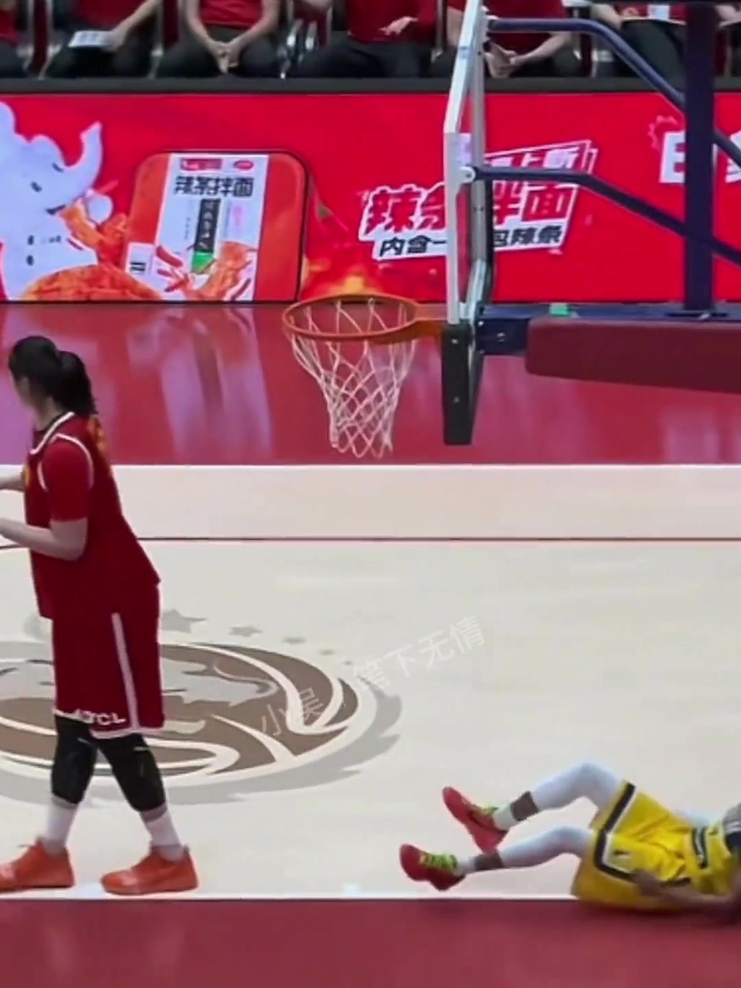 中国女将登场无人能敌,感受无人之境的压迫感!