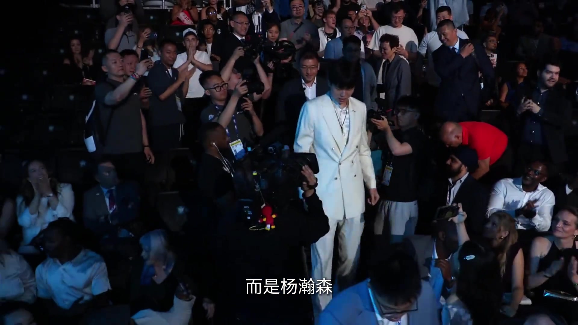 山东淄博现在最有名的不是烧烤了而是杨瀚森!