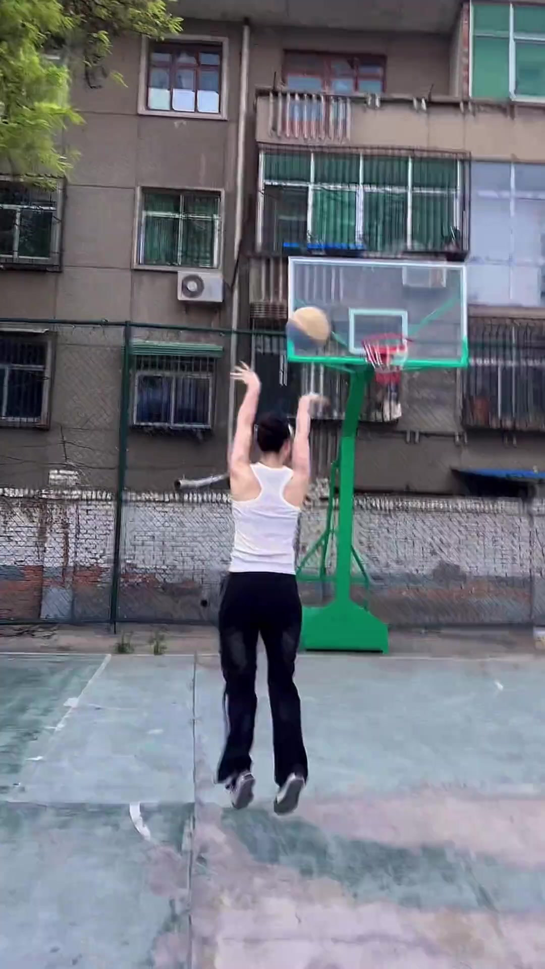 这么哇塞的小姐姐为什么我遇不到