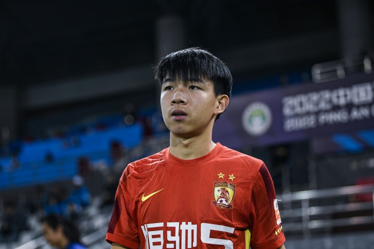 媒体人:广州队但凡有一丝拯救的可能性,广州豹都不会成立