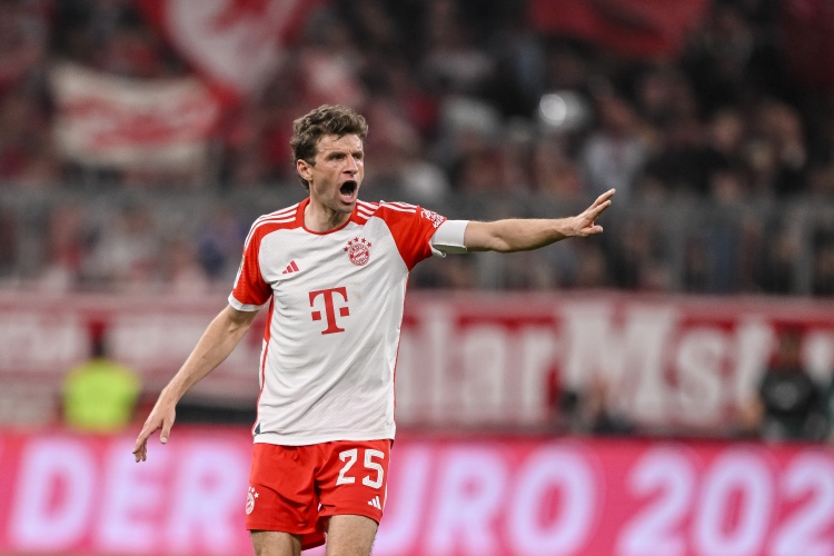 德媒:穆勒若退役将给拜仁节省大笔支出,这有利于拜仁引进维尔茨