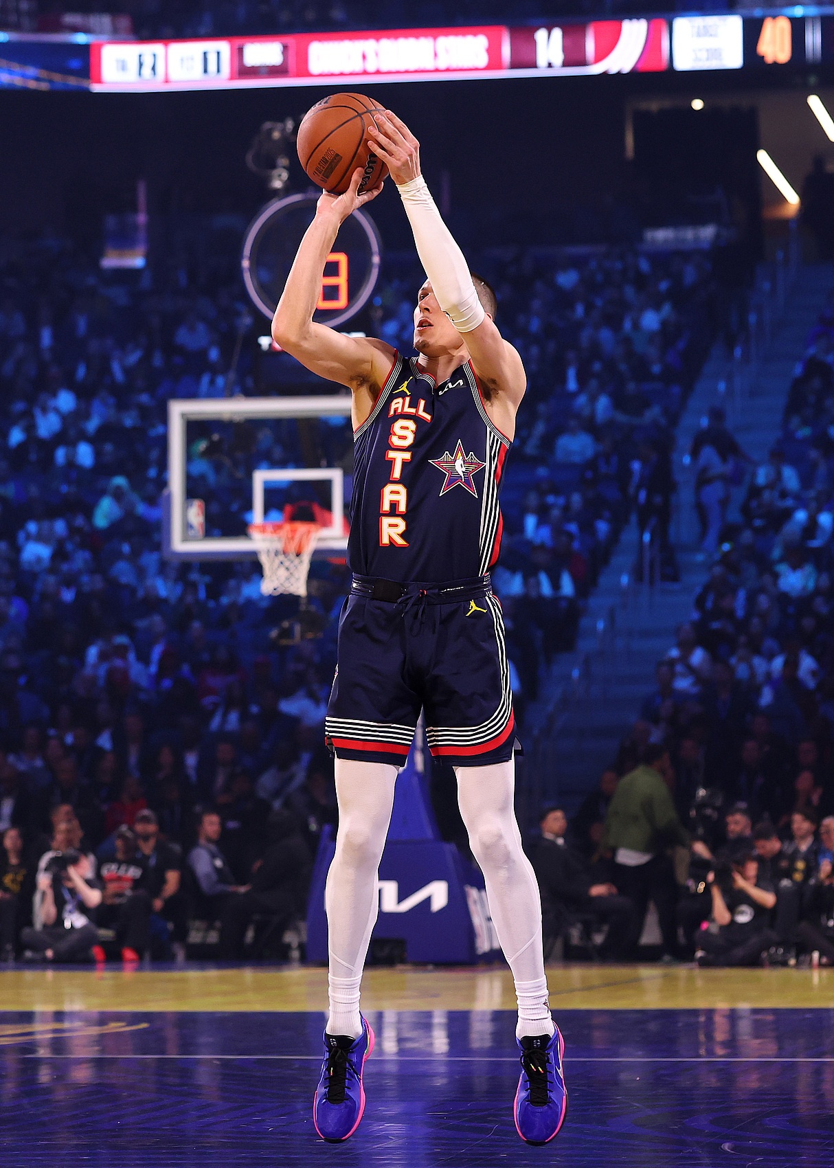 希罗谈40分晋级赛制:比赛是短暂&迅速的爆发 我还没出汗就结束了