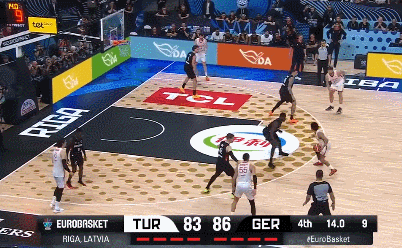 什么小火龙？申京已经是MVP水平！