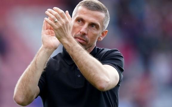 加里奥尼尔接近执教斯特拉斯堡