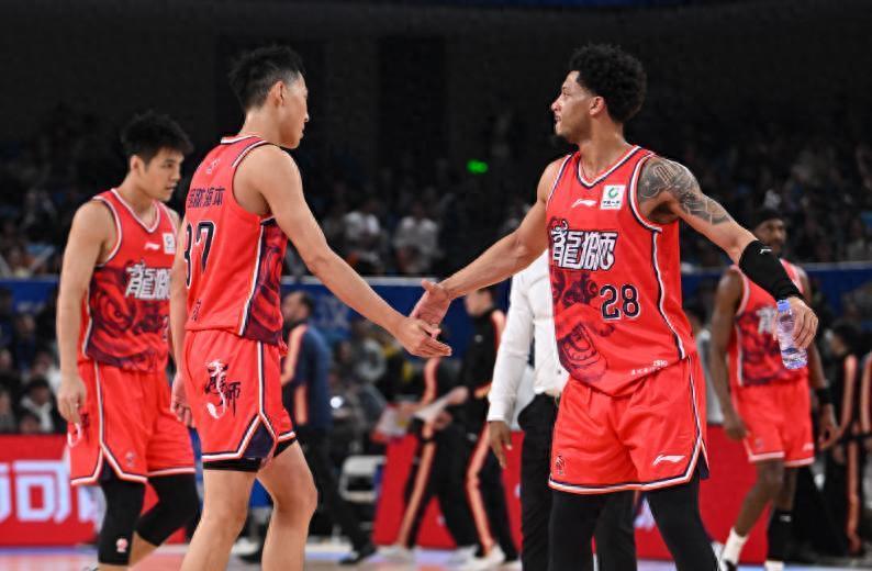 盖帽第1，洋帅质问CBA“他为何不是最