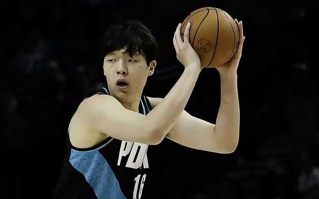 开拓者大胜爵士，杨瀚森总得分突破50