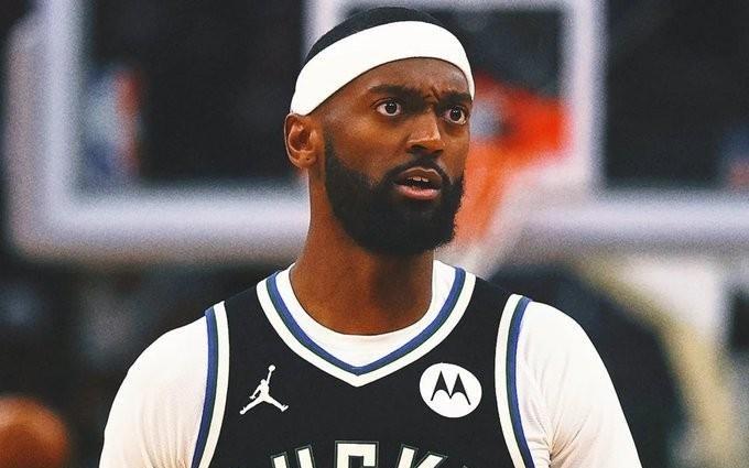 2021年冠军成员，记者：湖勇日蜂有意雄