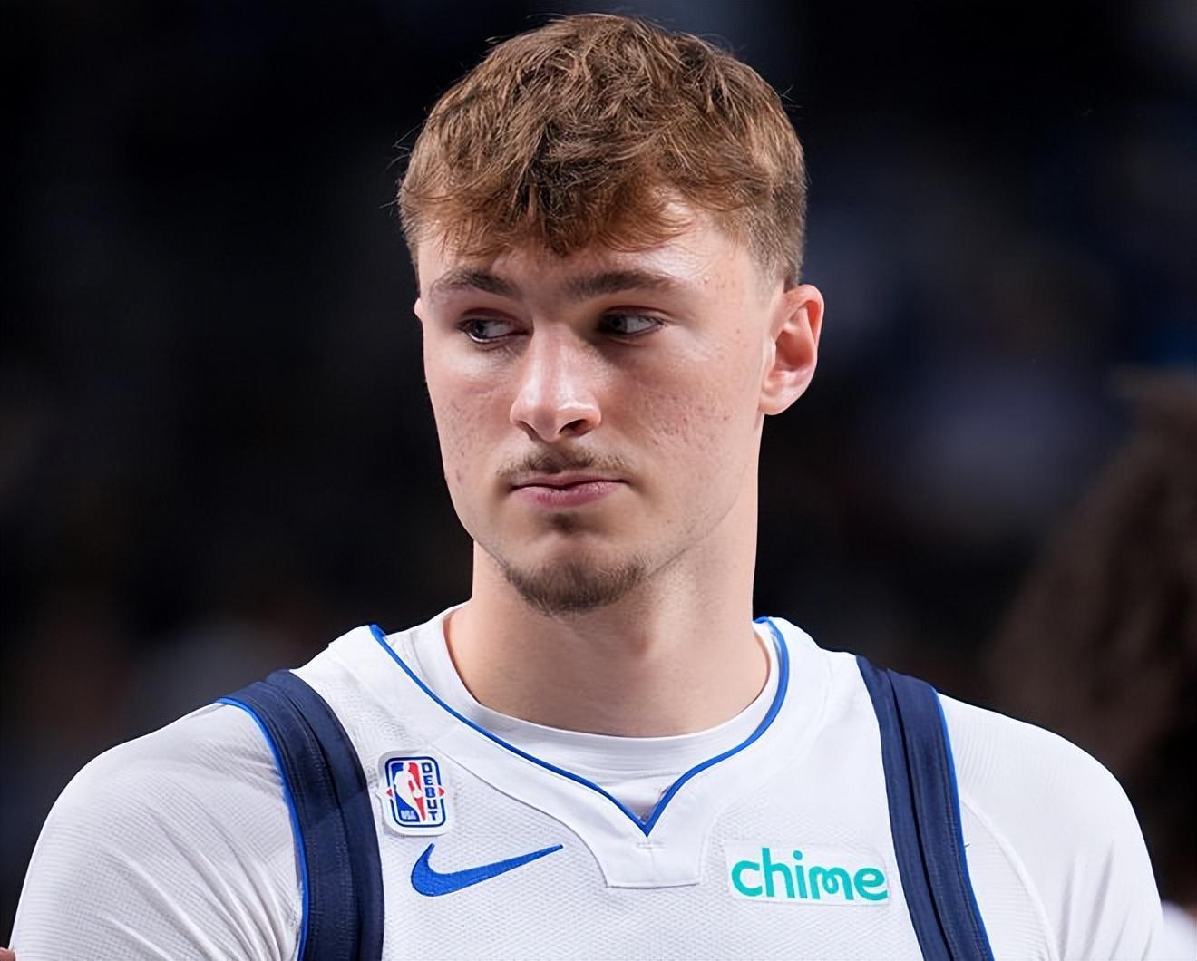 42+35+33！33+32+30！NBA一生之敌诞生，