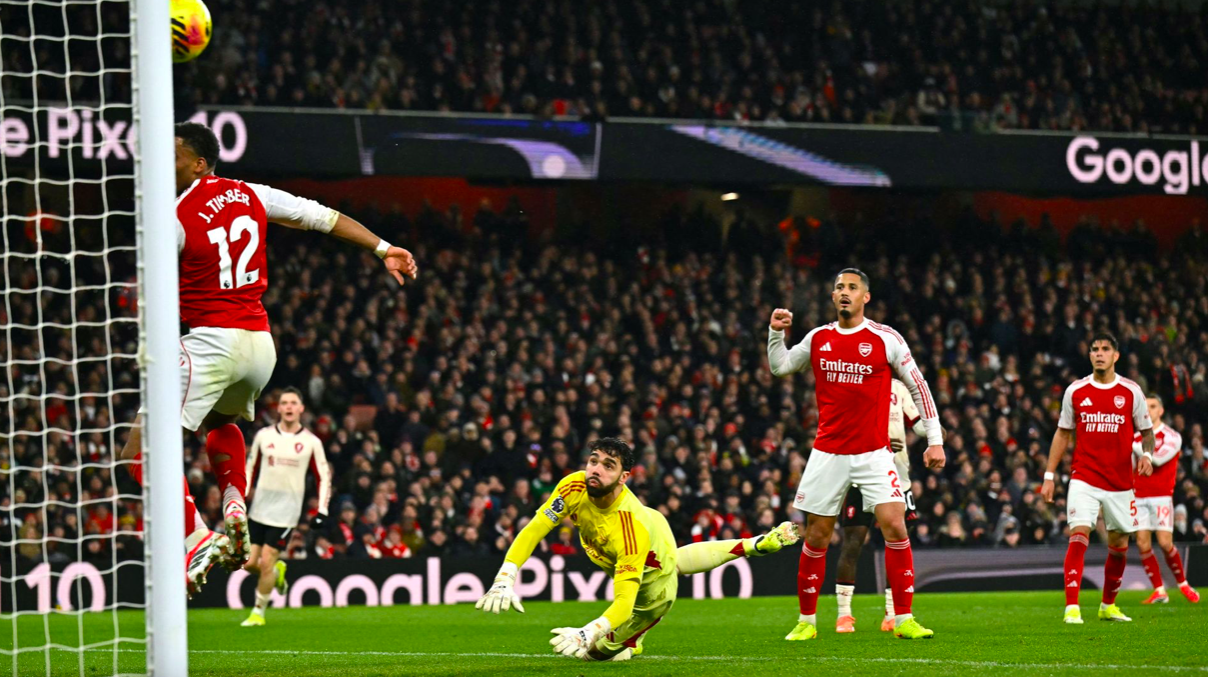 下半场2次射门！英超巅峰对决：13.1亿豪门5连胜终结送对手3连平