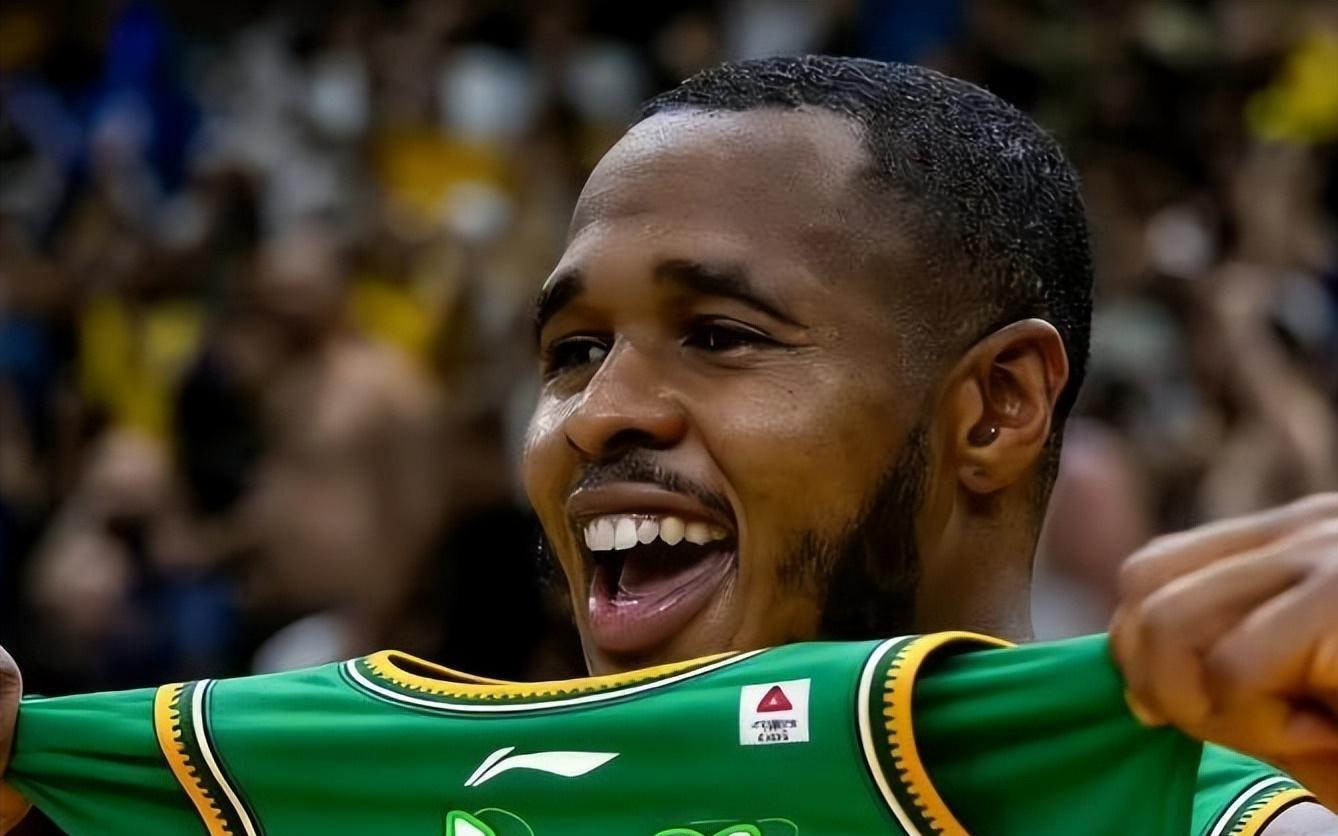 宁可用单外援，也不再让他上场，辽篮这