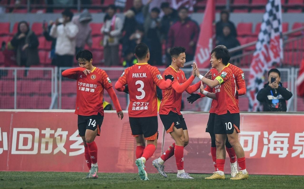 瑞典国脚后还有大鱼！辽宁铁人提高报价，接近签巴甲500万欧飞翼