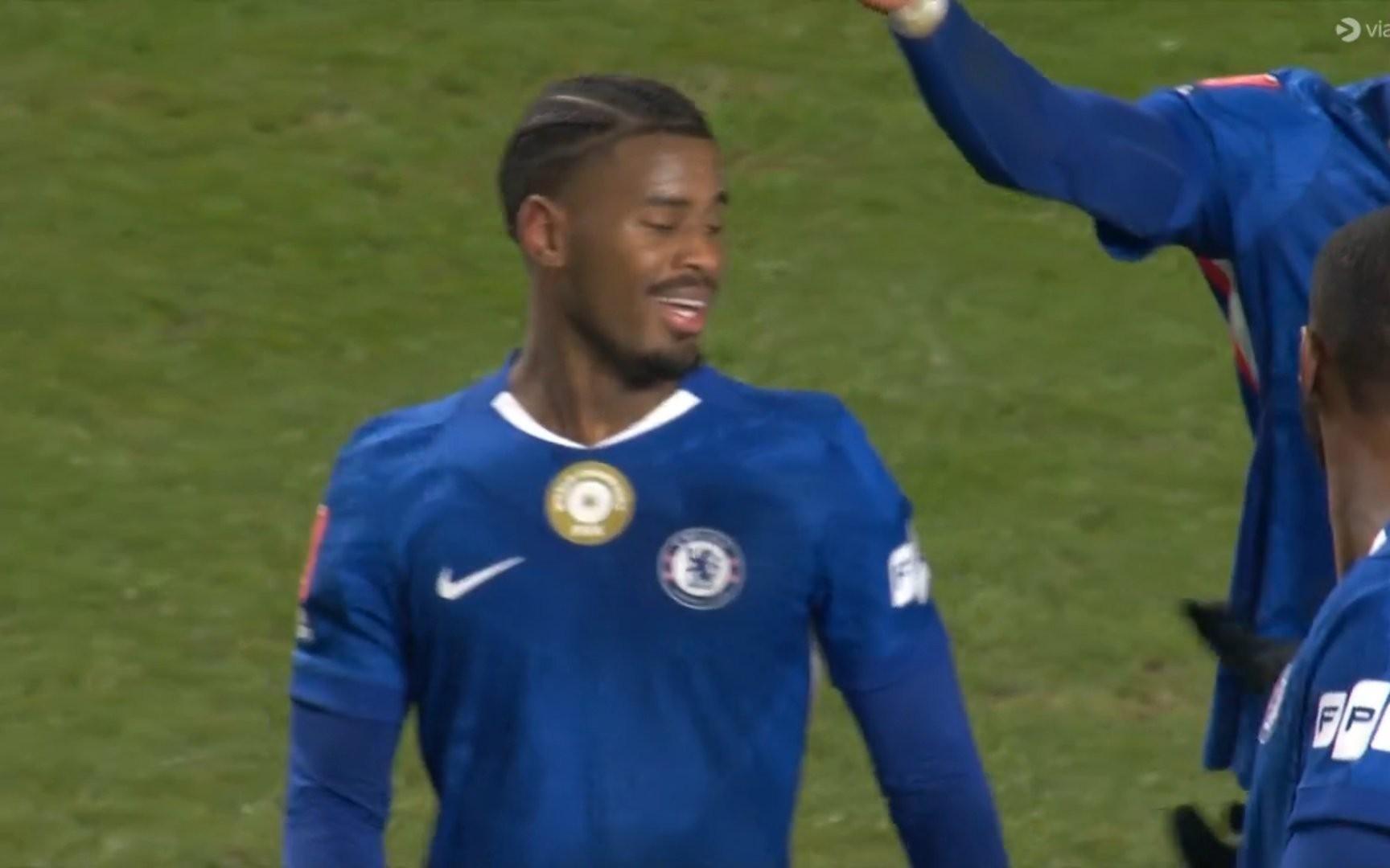 足总杯客战查尔顿破门，哈托攻入切尔