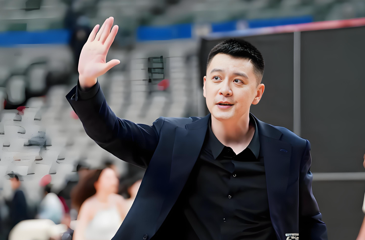 不留情面！辽宁队辞退2人杨鸣有新计划