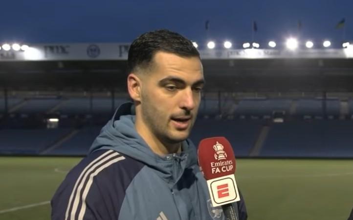 梅里诺：我们定位球训练很努力队友的