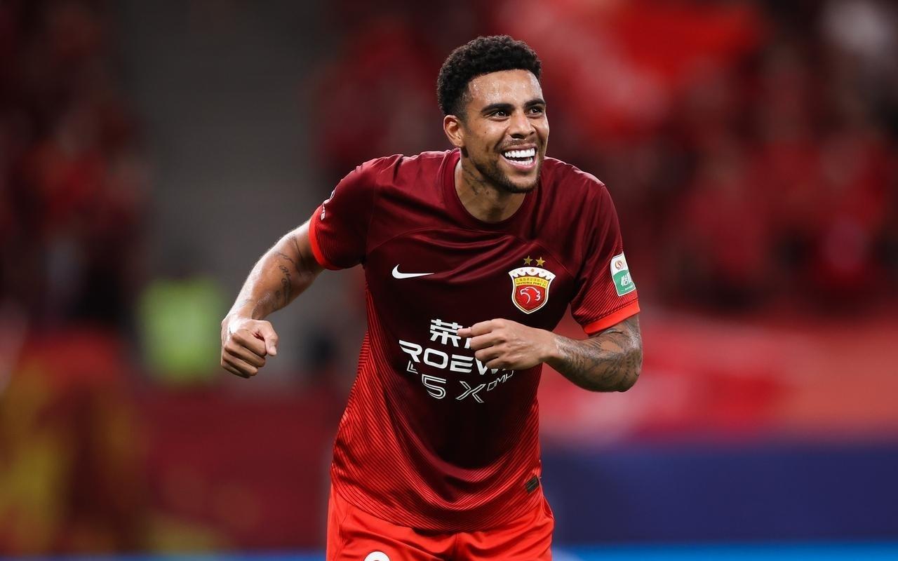 大反转！上港必走之人又要回来了沪媒