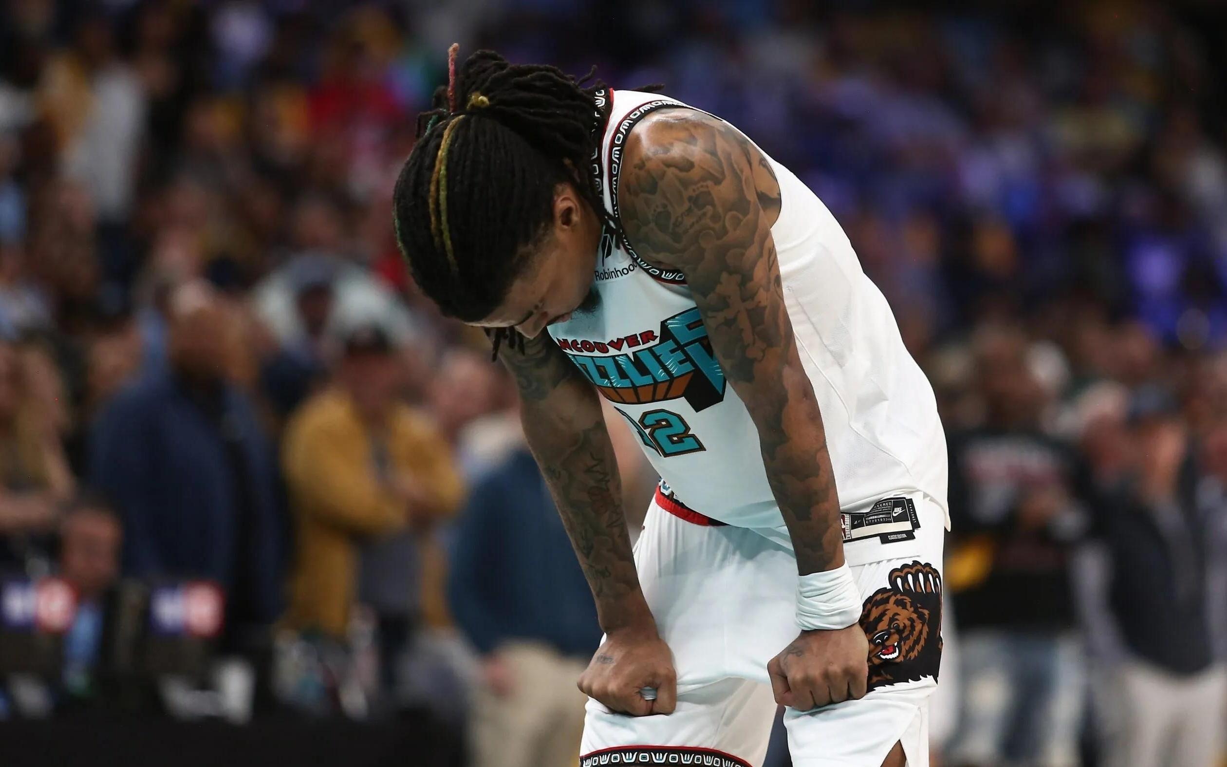 记者：莫兰特的灰熊生涯已经结束，所有