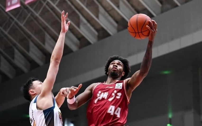 CBA积分榜最新排名出炉！浙江逆袭杀