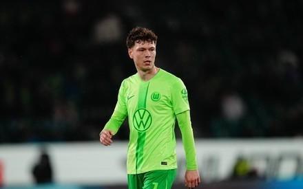 记者：谈判取得进展，流浪者要租借狼堡