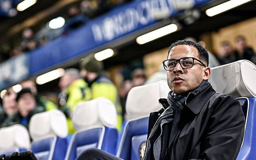 邮报长文揭秘罗塞尼尔：会组织乐高比