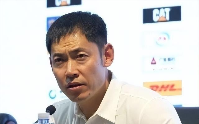 张庆鹏：球队出现很多的问题，都有华丽履历但篮球不是一个人运动