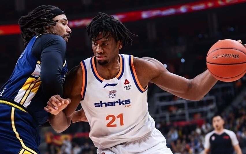 CBA一夜连出三大惨案！上海40分狂胜