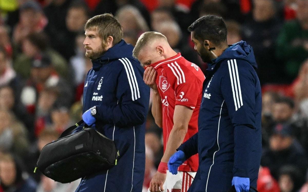 天空：森林想提前终止津琴科的租借，但