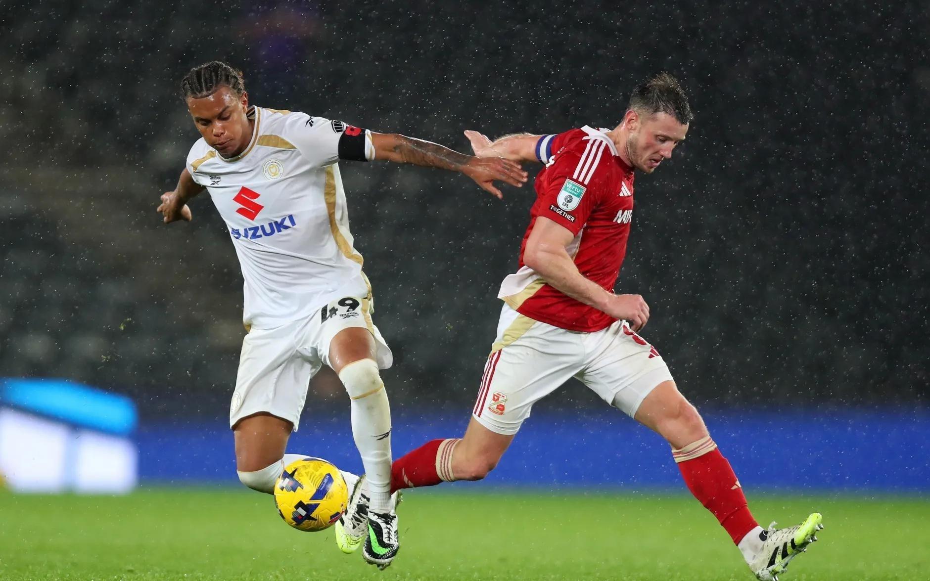 英媒：英乙斯文登派侵犯私处而遭禁赛