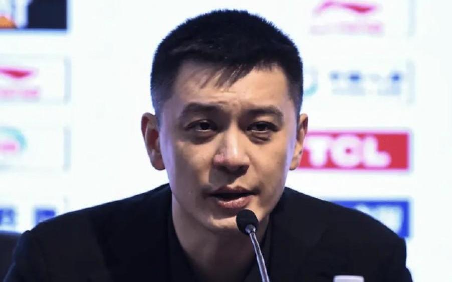 暗示亨特被裁杨鸣：下一场对阵山西我