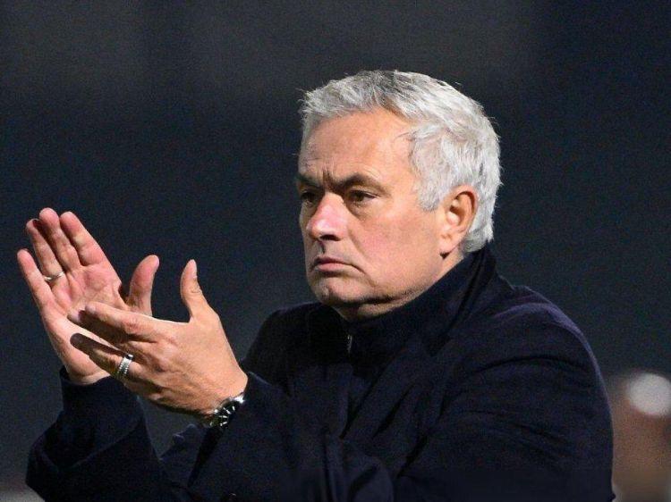 穆里尼奥20止住颓势！本菲卡联赛18场