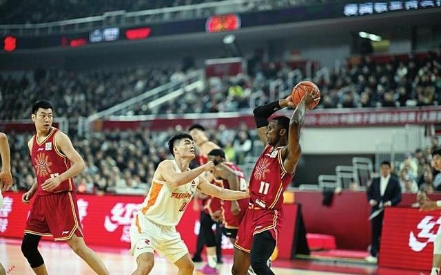 山西男篮21分大胜福建，延续连胜势头