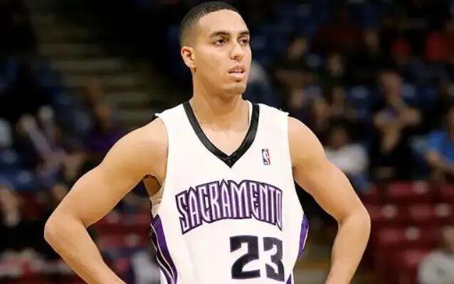 如果NBA球队让一个普通球员随便刷