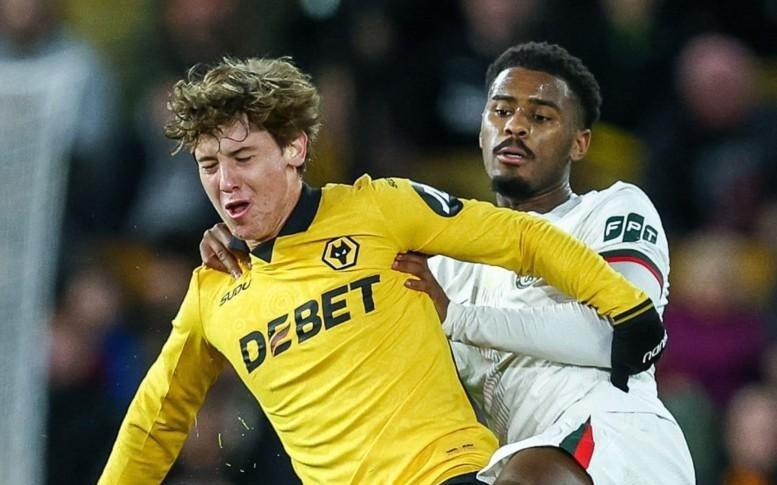 马卡：费尔洛佩斯强烈要求回归塞尔塔