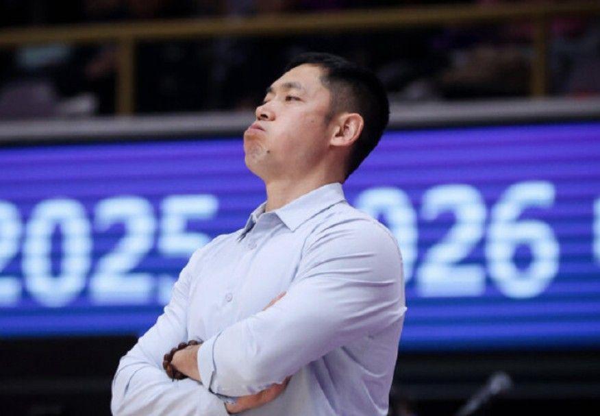 两战狂输52分！带队18战11负，CBA本赛