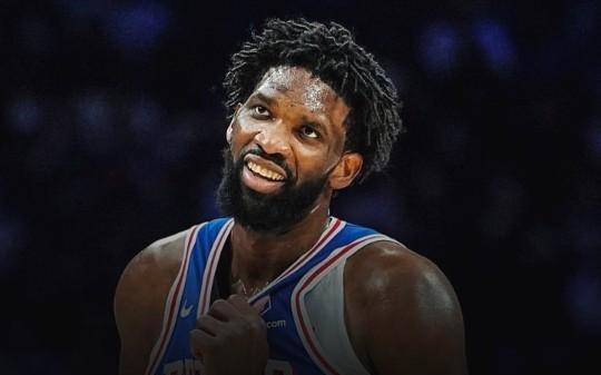 梦回巅峰，恩比德19中10爆砍32分15板