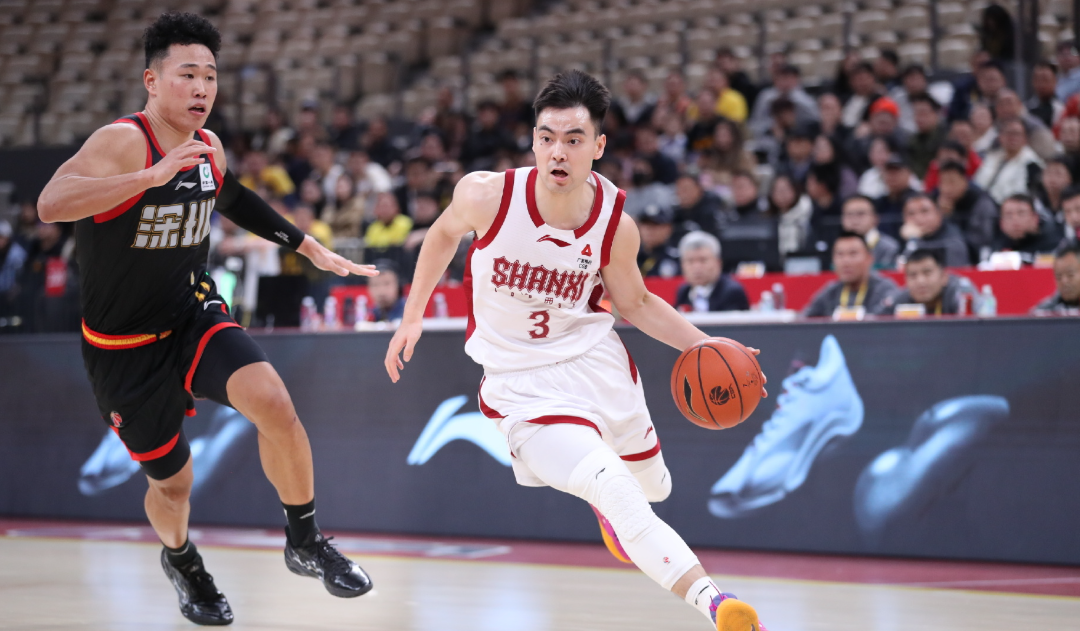 CBA最新排名：北京杀回前4，新疆强势崛