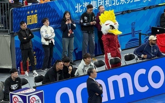 CBA最新排名：北京捍卫主场重返前4深