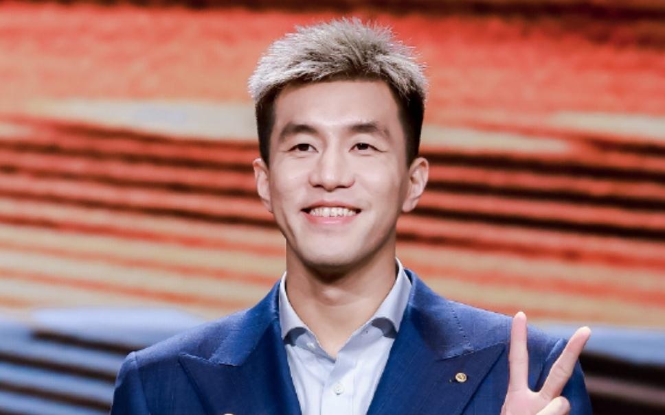 官宣复出！只打2场，郭艾伦还在争取全