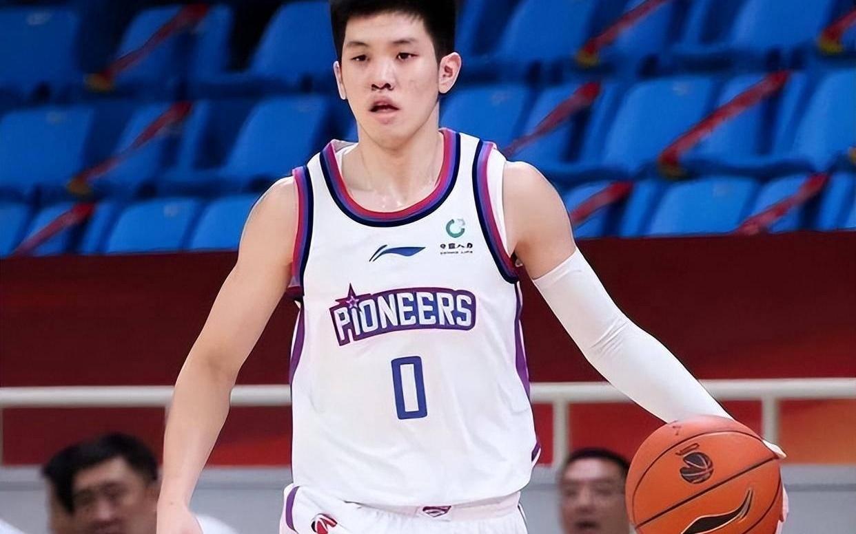 CBA新秀第一年就成球队老大的3位现