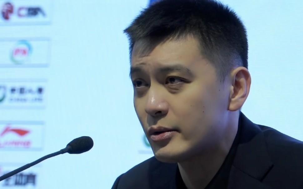 杨鸣：最近几场都是末节关键时刻差口