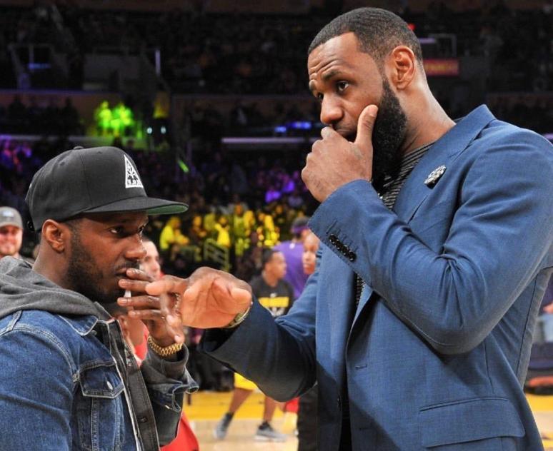 Shams透露詹姆斯和湖人关系即将结