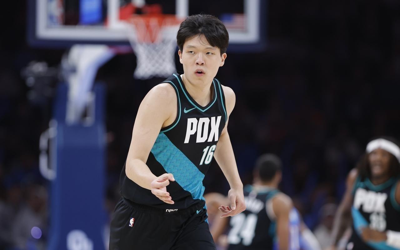 杨瀚森入选NBA全明星新秀赛，PK状元
