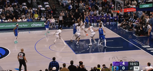 带着母亲遗愿战斗12年，交易添头成了队魂