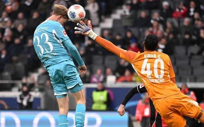 德甲16轮补赛：霍芬海姆传中极具特色