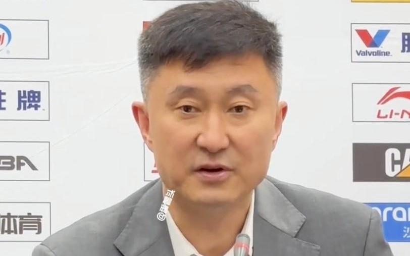 杜锋：赛前就跟队员强调不要松懈，但大